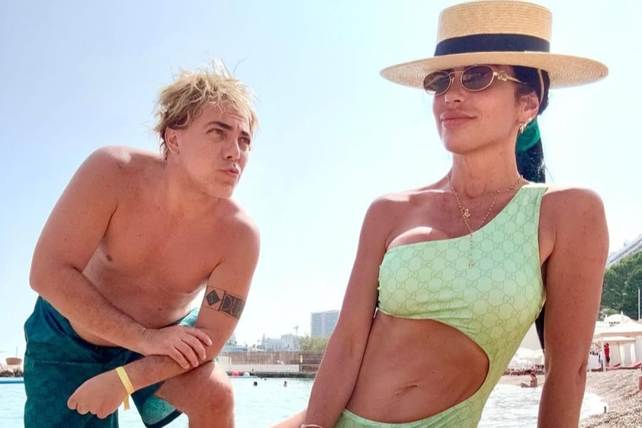 Cristian Castro y su novia Mariela Sánchez. Foto: Instagram.
