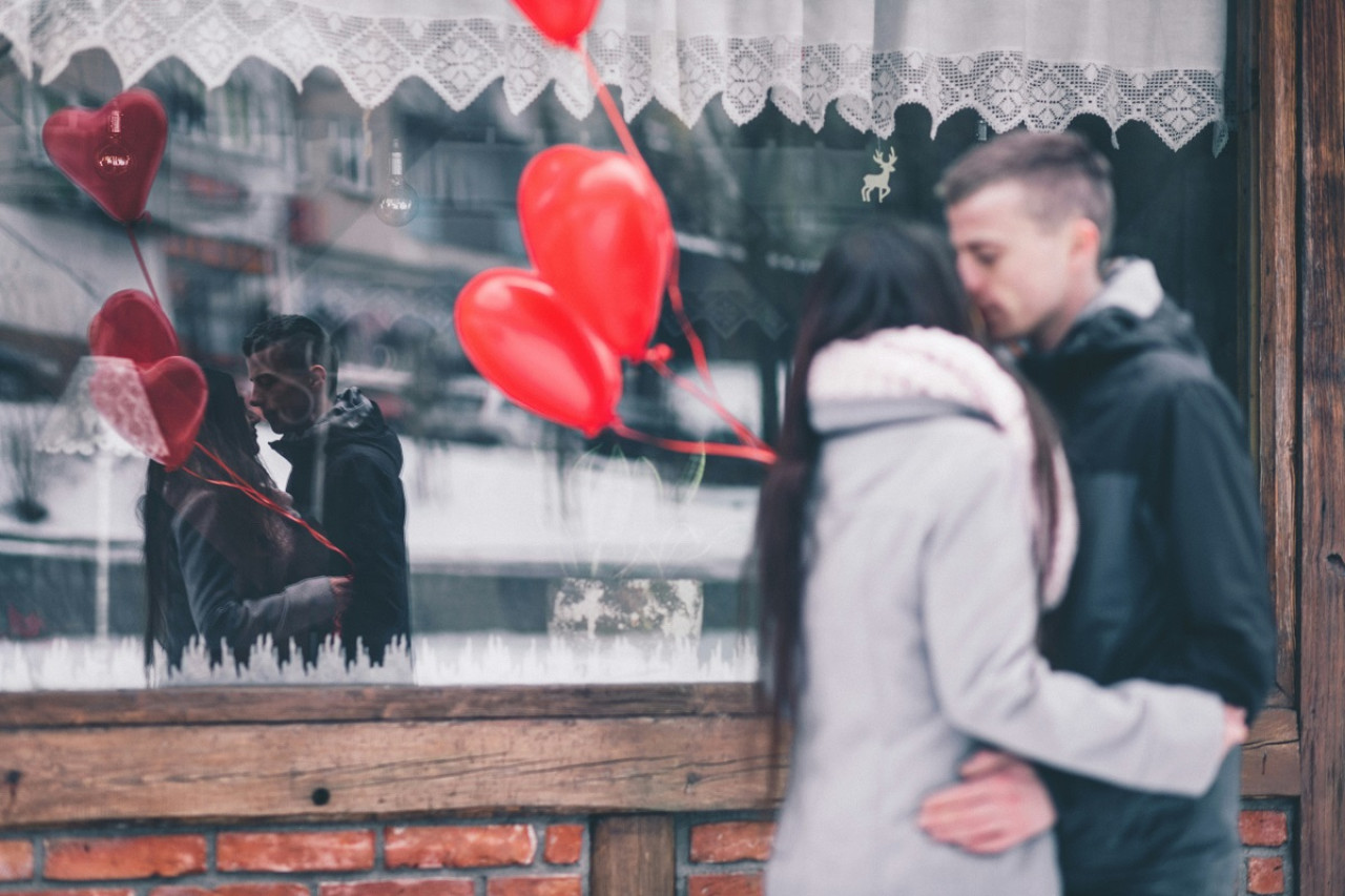 Los signos que encontrarán el amor de la forma menos pensada. Foto: Unsplash.
