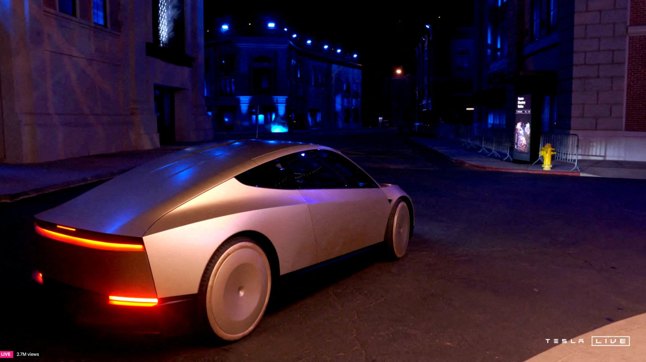 Cybercab, el taxi sin conductor de Tesla. Foto: Reuters.