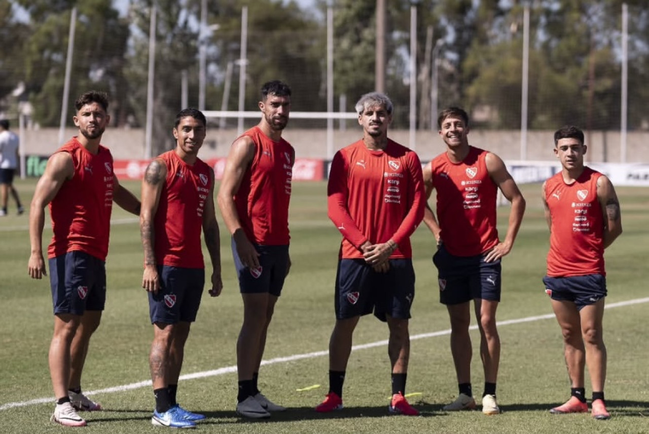 Futbolistas de Independiente. Foto: @Independiente.