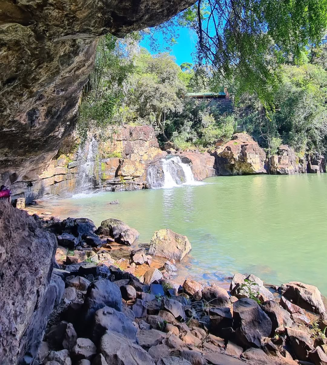 Dónde queda Gruta India. Foto Instagram @emitierraroja_almundo