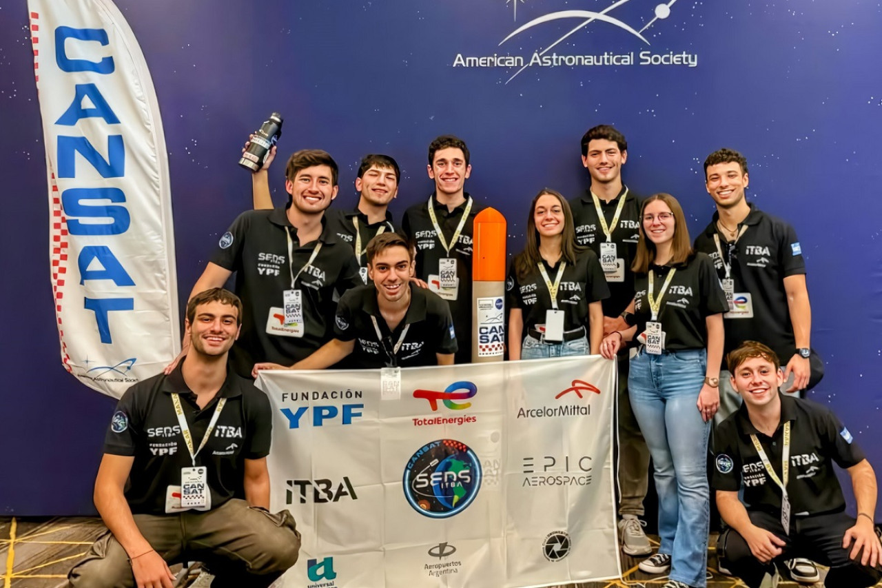 Los alumnos del Instituto Tecnológico de Buenos Aires (ITBA). Foto: X @porquetendencia