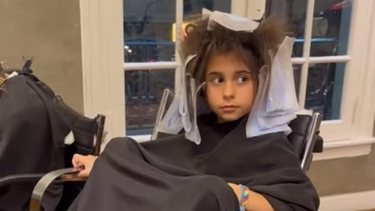 Cinthia Fernández mostró el cambio de look de sus hijas y le llovieron la críticas. Foto: Captura de video