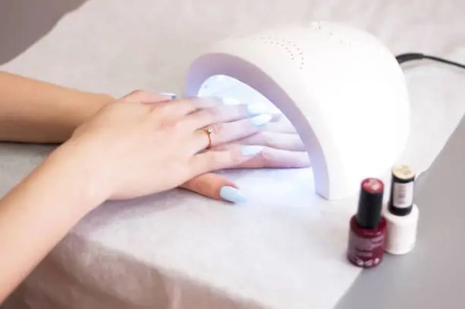 Manicura. Foto: Unsplash