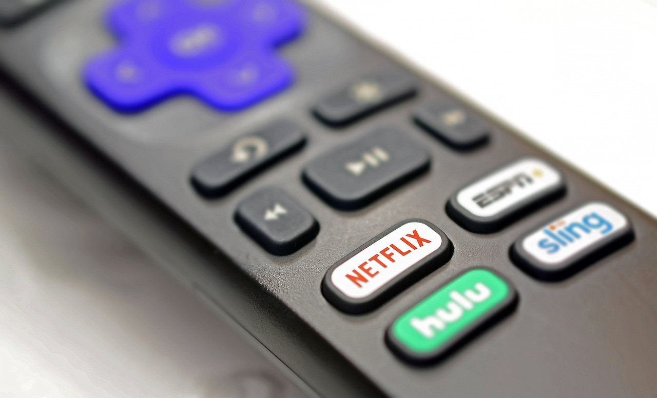 Control remoto con plataformas de streaming. Foto cedida.